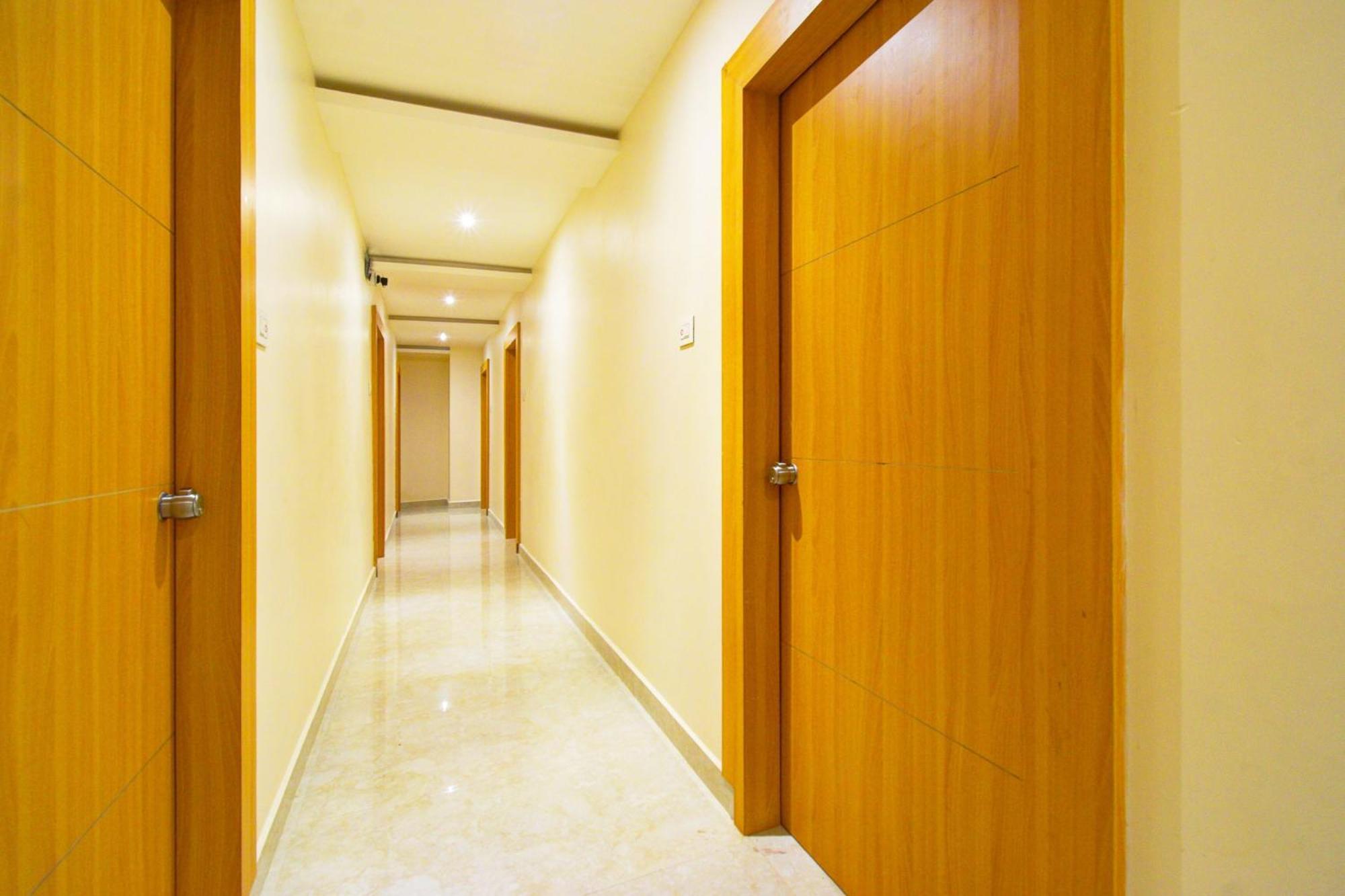 Hotel O Svs Suites Luxury Rooms Trimulgherry Экстерьер фото