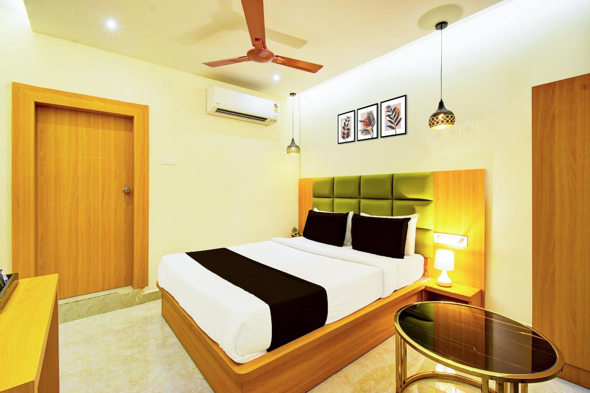 Hotel O Svs Suites Luxury Rooms Trimulgherry Экстерьер фото