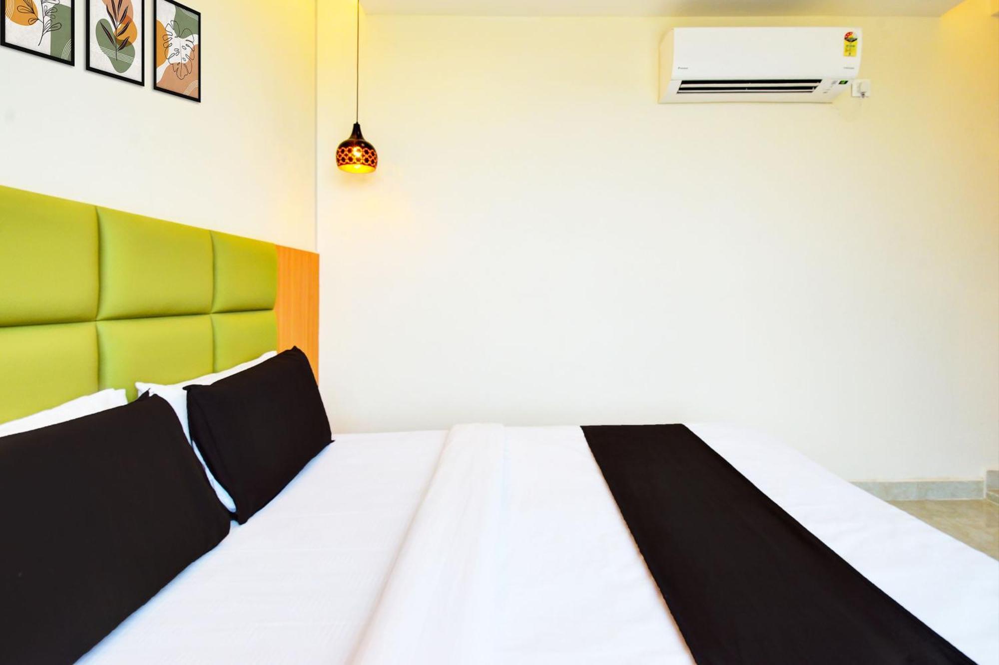 Hotel O Svs Suites Luxury Rooms Trimulgherry Экстерьер фото