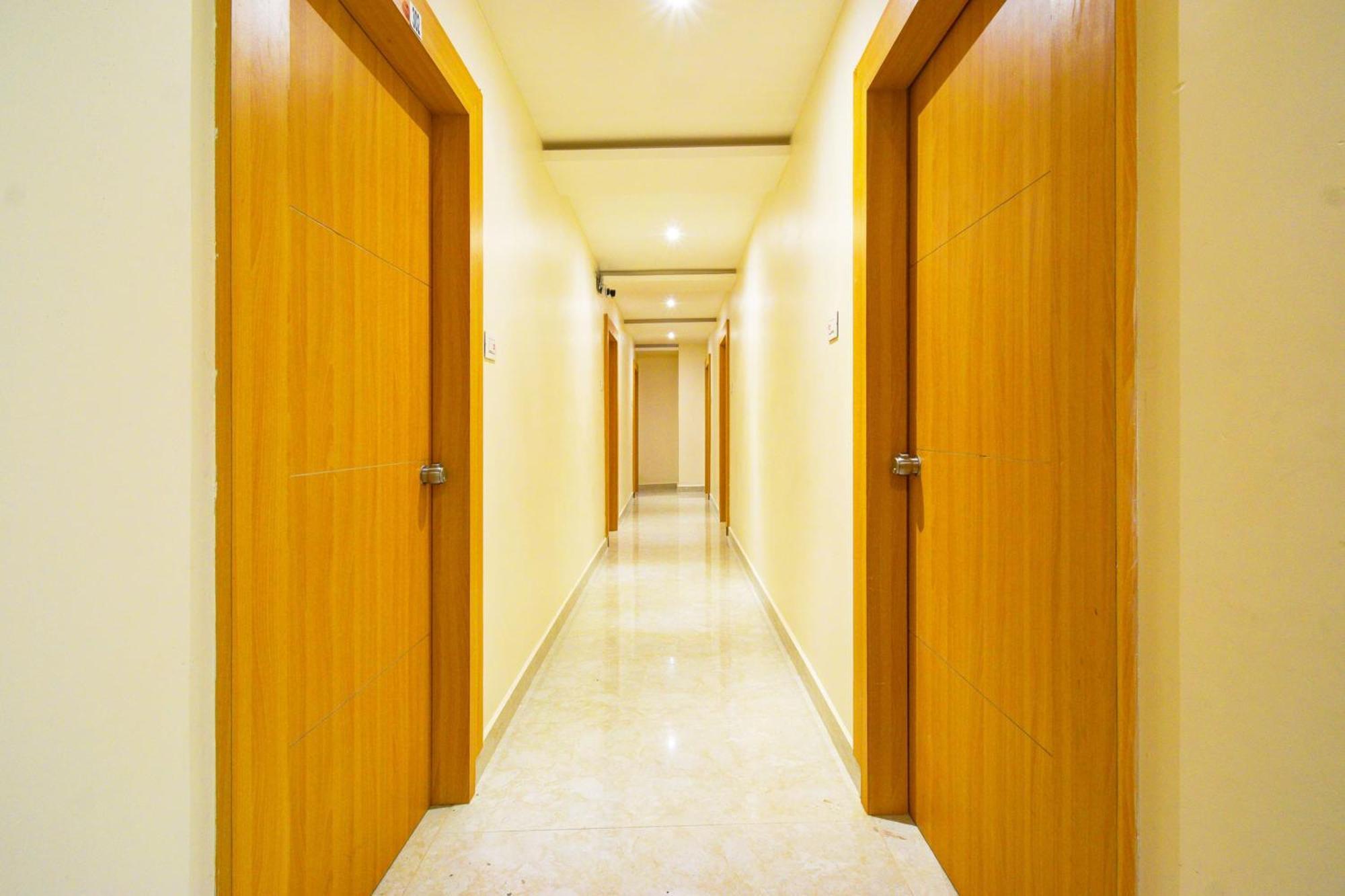 Hotel O Svs Suites Luxury Rooms Trimulgherry Экстерьер фото